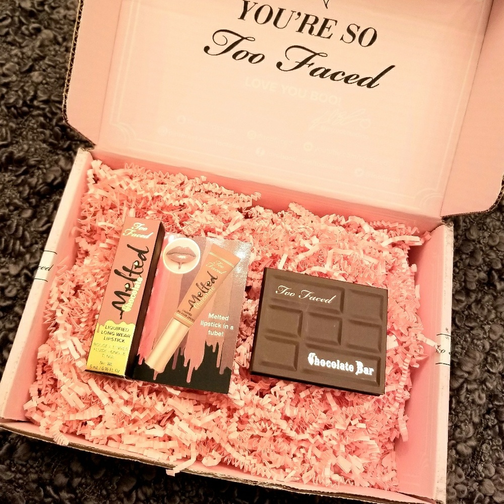 Too Faced Chocolate Mini Palette & Melted Lipstick